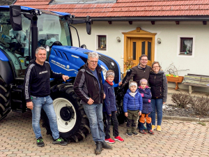 New Holland T5 Dynamic Command