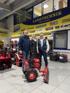 Honda Motorhacke mit Schneeschild