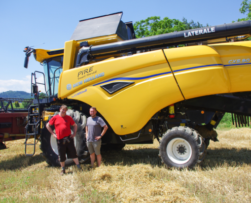 New Holland CX5.90 Laterale