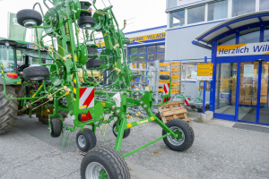 Krone Kreiselzettwender KWT 10.02