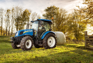 New Holland Traktor T4S