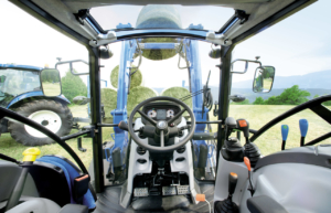 New Holland Traktor T4