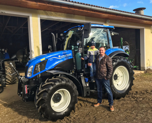 New Holland T5.90