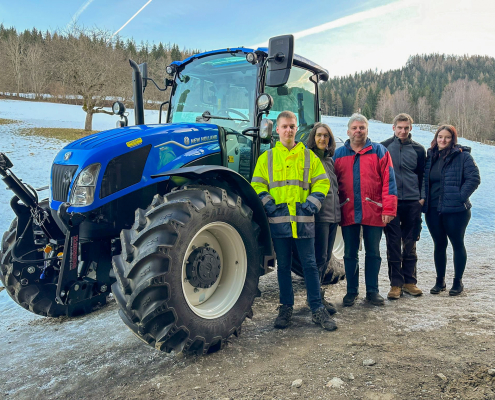 New Holland T5.100 Dual Command Traktor