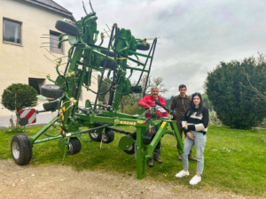 Krone Vendro T900 Familie Schatz Lavanttal