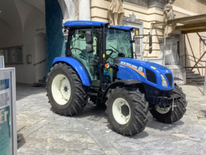 Neuer New Holland für das Benediktiner Stift St. Lambrecht Neuer New Holland für das Benediktiner Stift St. Lambrecht