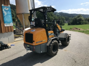 Neuer Giant G2500HD für die Familie Ebner aus Spittal/Drau Neuer Giant G2500HD für die Familie Ebner aus Spittal/Drau